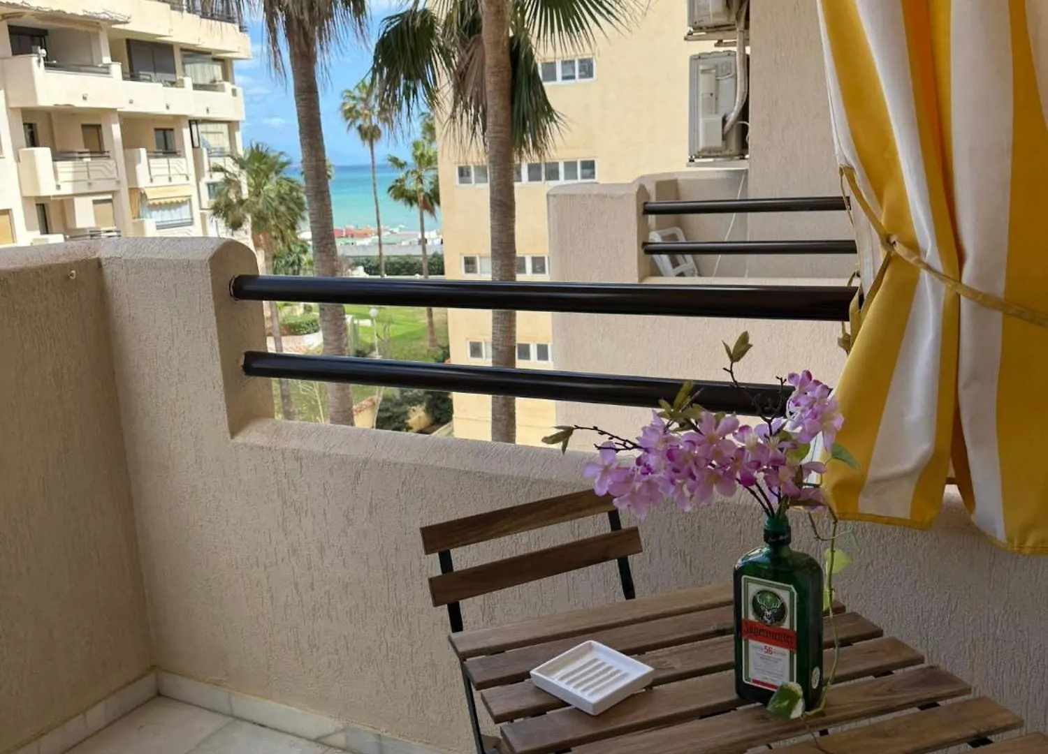 Primera Linea Del Mar - Acceso Directo Playa Carihuela Torremolinos 0*,